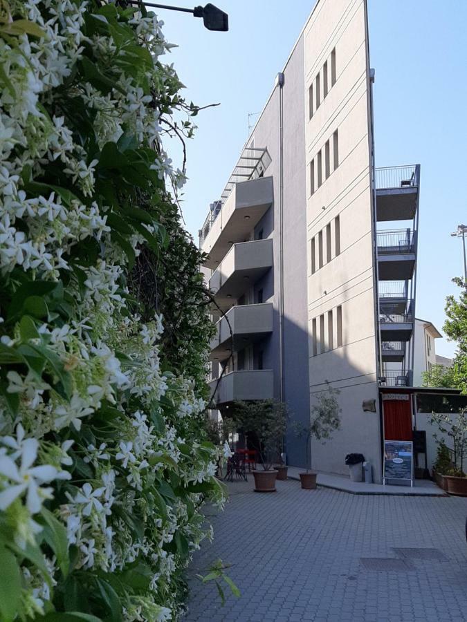 Residence Le Corniole Arezzo Zewnętrze zdjęcie